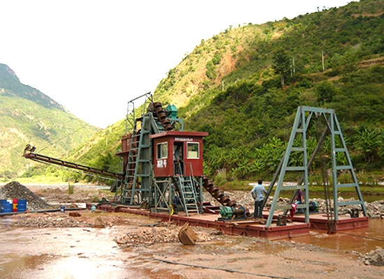 雲南(nán)瑞麗挖石船（80m³h）